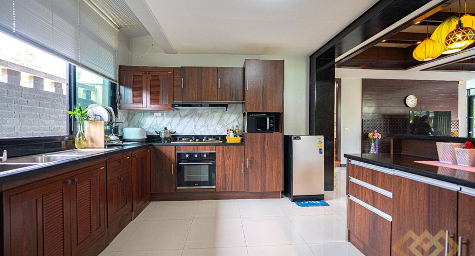 For sale 3 ベッドルーム house in East Pattaya, Pattaya