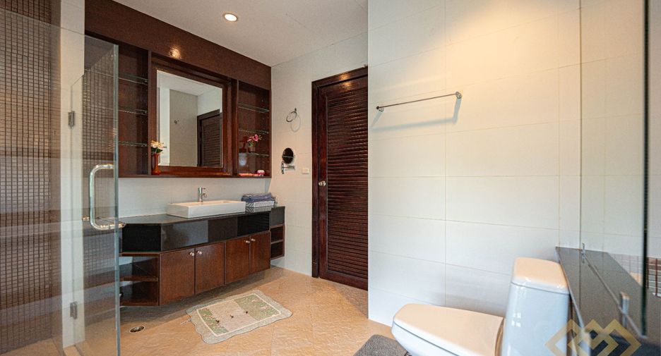 For sale 3 ベッドルーム house in East Pattaya, Pattaya