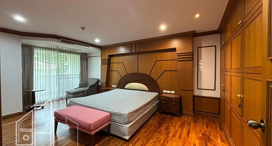 Wohnung zur Miete mit 3 Zimmer in Khlong Toei, Bangkok