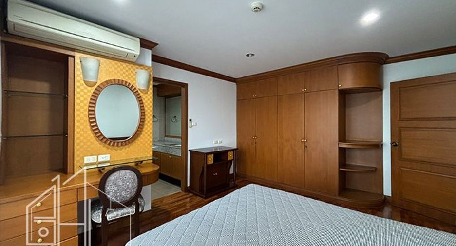 Wohnung zur Miete mit 3 Zimmer in Khlong Toei, Bangkok