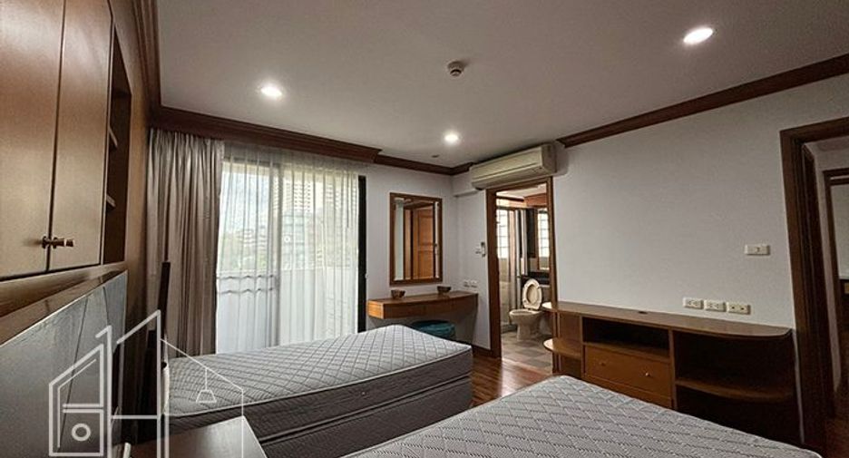 Wohnung zur Miete mit 3 Zimmer in Khlong Toei, Bangkok