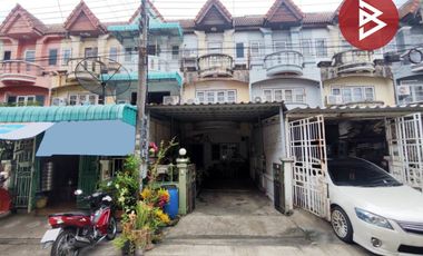Reihenhaus zum Kauf mit 5 Zimmer in Nong Khaem, Bangkok