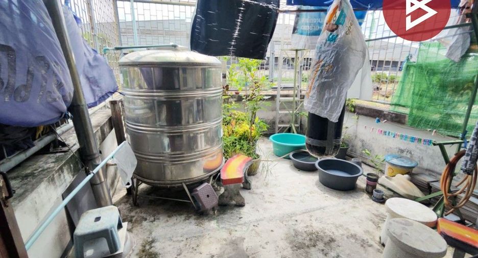 Reihenhaus zum Kauf mit 5 Zimmer in Nong Khaem, Bangkok