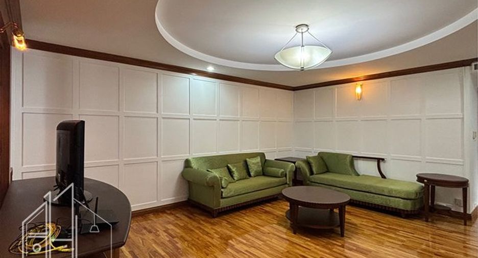 Apartment zur Miete mit 3 Zimmer in Khlong Toei, Bangkok