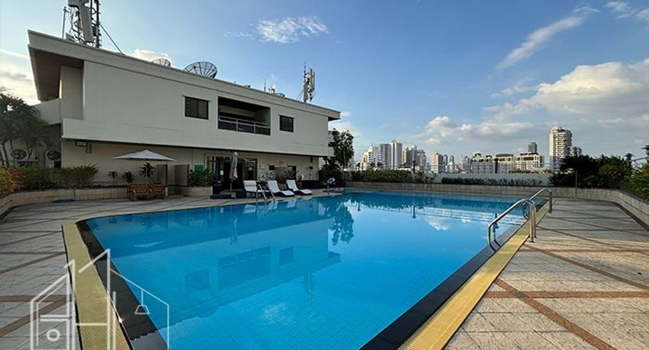 Apartment zur Miete mit 3 Zimmer in Khlong Toei, Bangkok