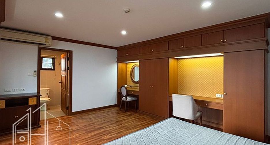 Apartment zur Miete mit 3 Zimmer in Khlong Toei, Bangkok