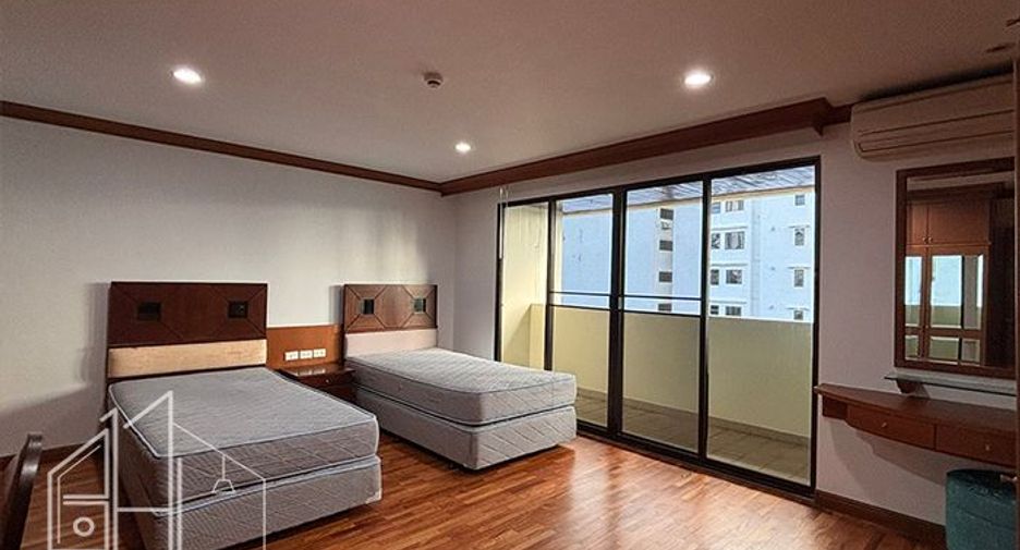 Apartment zur Miete mit 3 Zimmer in Khlong Toei, Bangkok