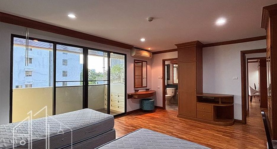 Apartment zur Miete mit 3 Zimmer in Khlong Toei, Bangkok