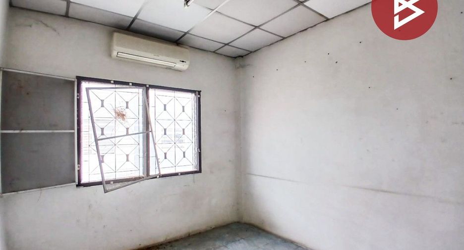 出售 2 卧室 联排别墅 在 Lat Lum Kaeo, Pathum Thani