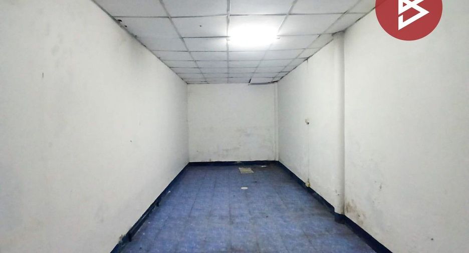 出售 2 卧室 联排别墅 在 Lat Lum Kaeo, Pathum Thani