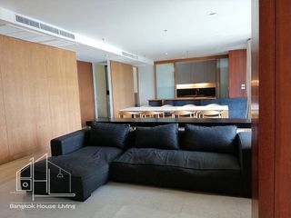 For rent 3 bedrooms apartment in Watthana, Bangkok