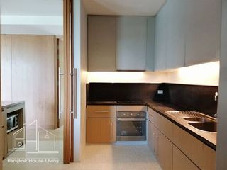For rent 3 bedrooms apartment in Watthana, Bangkok