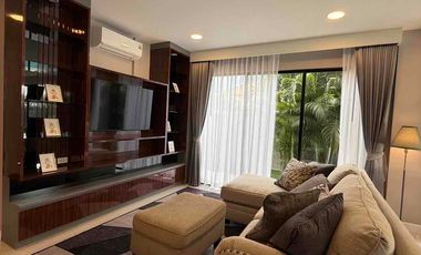 À vendre et à louer 4 chambres villa à East Pattaya, Pattaya