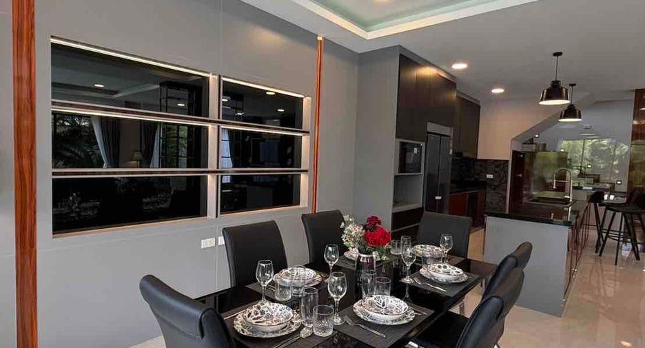 ขาย และ ให้เช่า 4 ห้องนอน วิลล่า ใน พัทยาตะวันออก, พัทยา