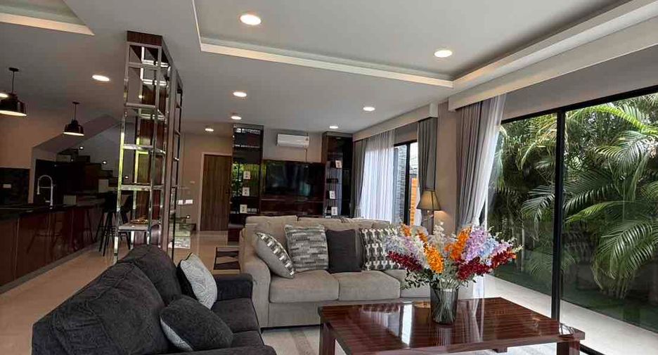 ขาย และ ให้เช่า 4 ห้องนอน วิลล่า ใน พัทยาตะวันออก, พัทยา
