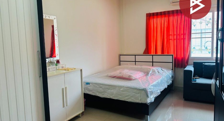 For sale 2 bedrooms townhouse in Bang Khun Thian, Bangkok