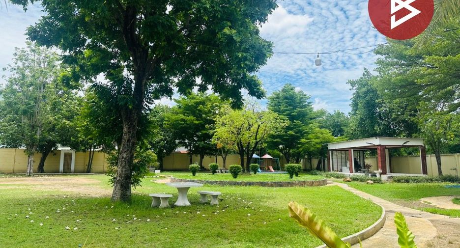 For sale 2 bedrooms townhouse in Bang Khun Thian, Bangkok