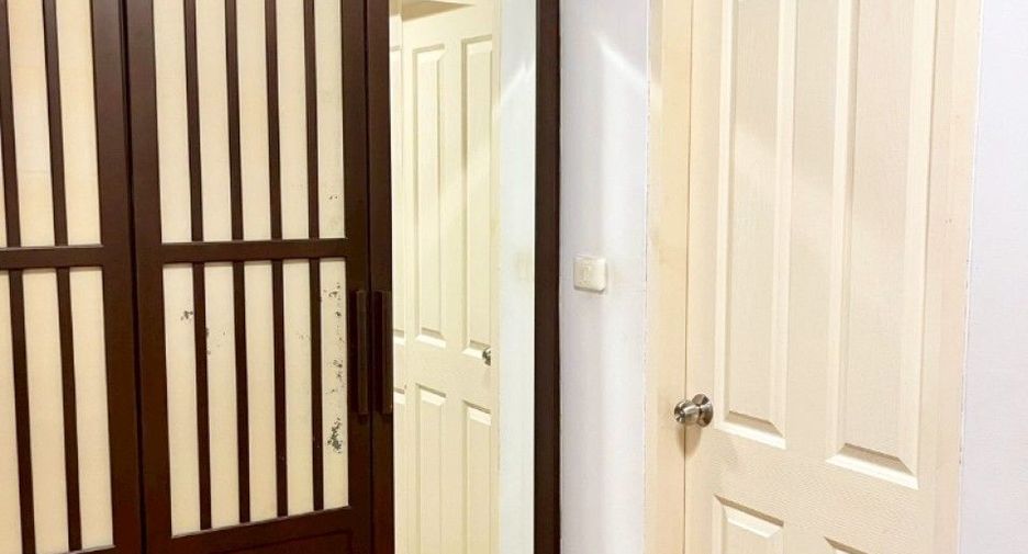 For sale 3 bedrooms townhouse in Bang Phli, Samut Prakan