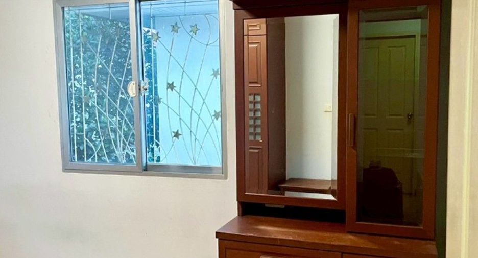 For sale 3 bedrooms townhouse in Bang Phli, Samut Prakan
