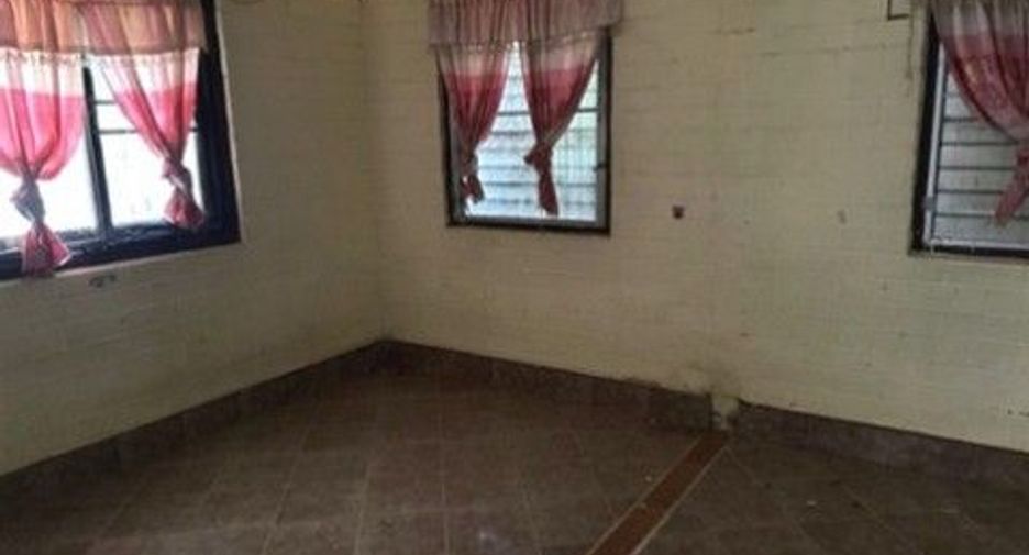 À vendre 1 chambre maison à Mueang Kalasin, Kalasin