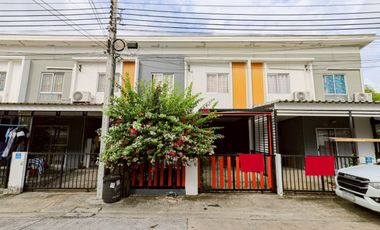 ขาย 3 ห้องนอน ทาวน์เฮ้าส์ ใน เมืองสมุทรปราการ, สมุทรปราการ