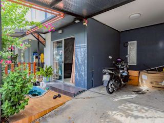 For sale 3 bedrooms townhouse in Mueang Samut Prakan, Samut Prakan
