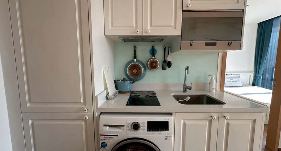 For sale 1 bed condo in Watthana, Bangkok
