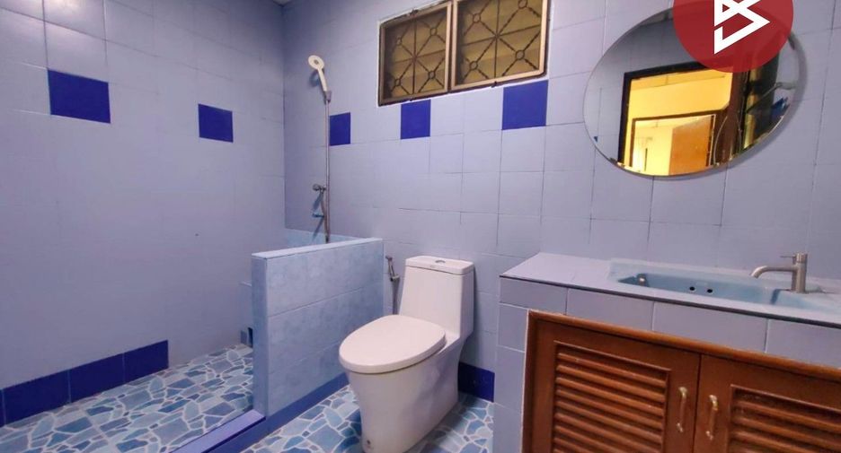 For sale 4 bedrooms townhouse in Bang Phli, Samut Prakan