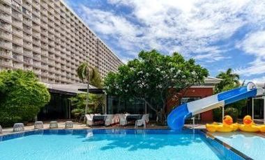 For sale 3 bedrooms condo in Jomtien, Pattaya
