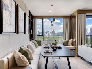 À vendre 2 chambres condo à Sathon, Bangkok