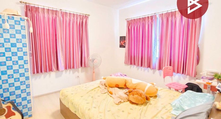 For sale 3 bedrooms house in Bang Khun Thian, Bangkok