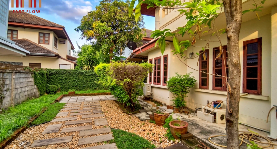 出售 3 卧室 独立屋 在 Khlong Sam Wa, 曼谷