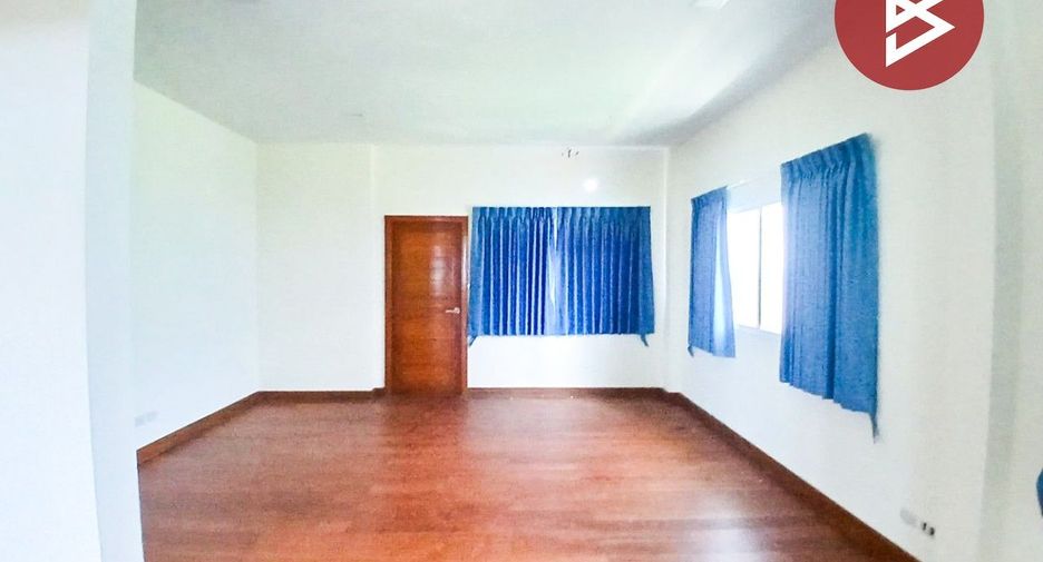 For sale 3 bedrooms house in Mueang Samut Prakan, Samut Prakan