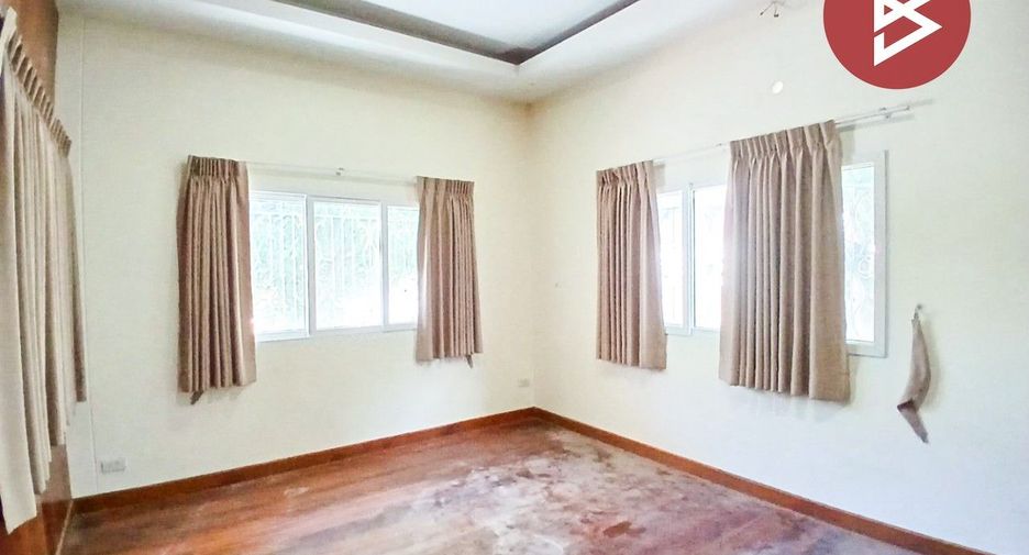 For sale 3 bedrooms house in Mueang Samut Prakan, Samut Prakan
