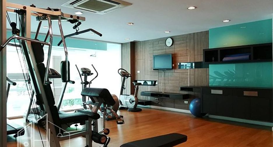 For rent 2 bedrooms condo in Watthana, Bangkok