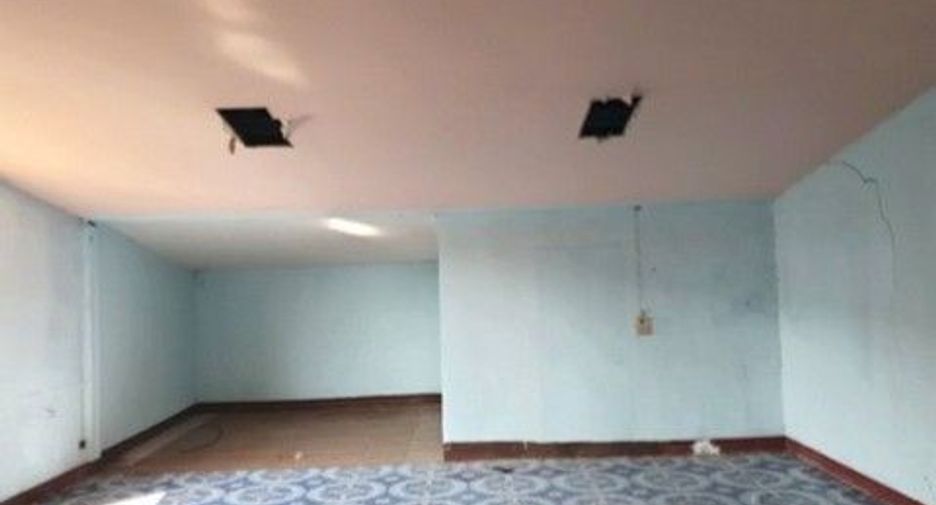 À vendre 1 chambre entrepôt à Tha Takiap, Chachoengsao