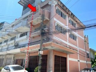 À vendre 1 chambre local commercial à Tha Takiap, Chachoengsao