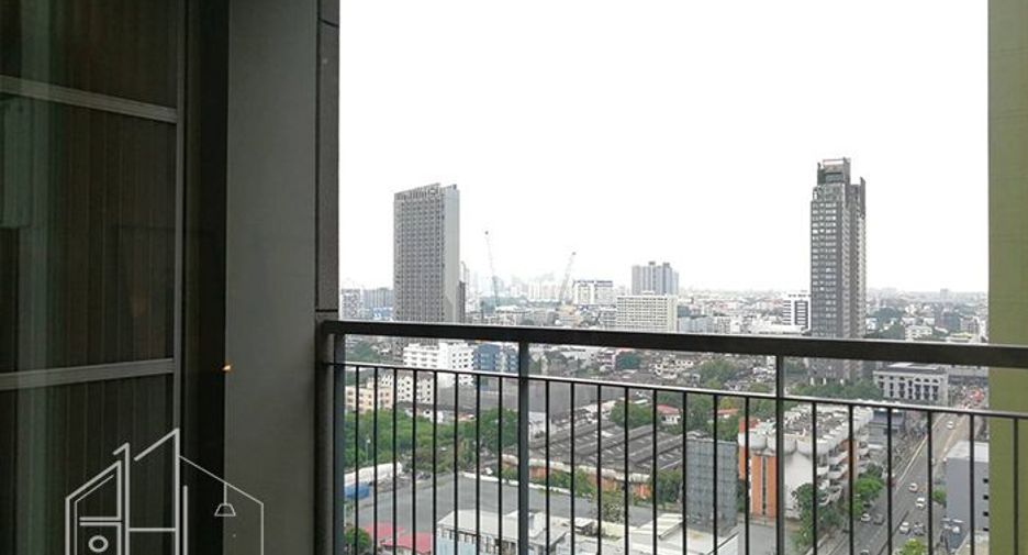 Wohnung zur Miete mit 3 Zimmer in Watthana, Bangkok