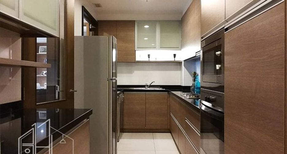Wohnung zur Miete mit 3 Zimmer in Watthana, Bangkok