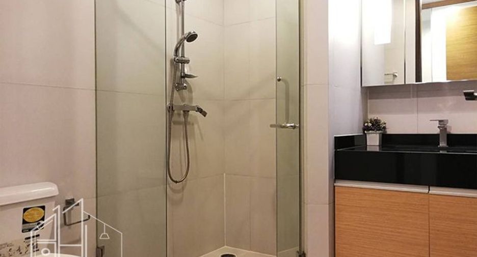 Wohnung zur Miete mit 3 Zimmer in Watthana, Bangkok