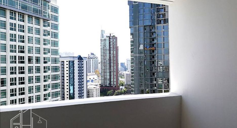 À louer 3 chambres condo à Watthana, Bangkok