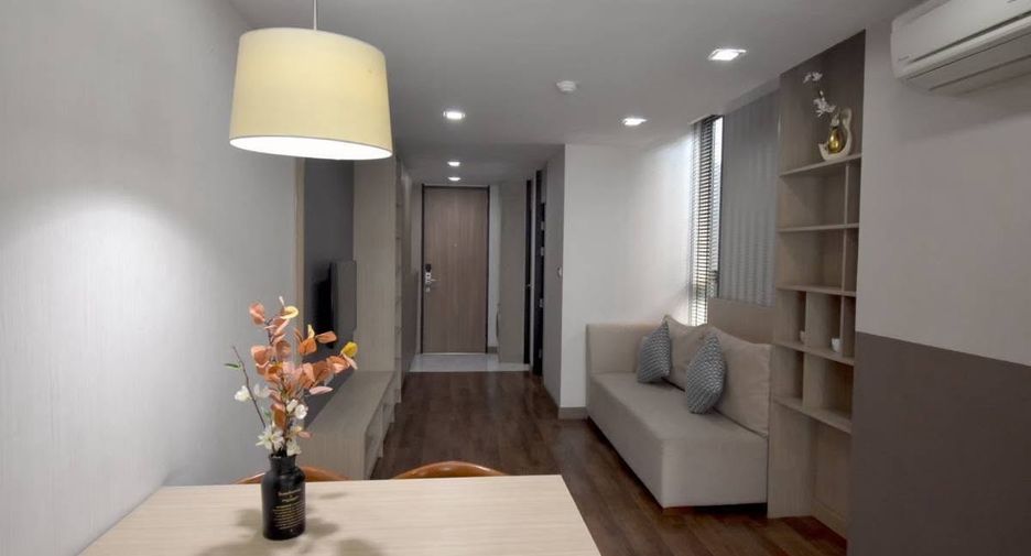 Condo en alquiler de 2 habitaciones en Khlong Toei, Bangkok