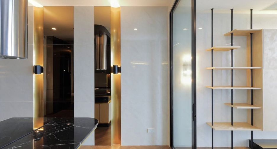 À louer et à vendre 1 chambre condo à Pathum Wan, Bangkok
