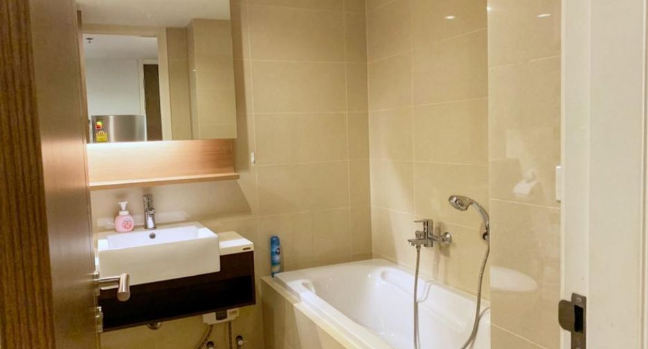 For rent 1 bed condo in Watthana, Bangkok