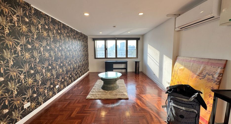 Condo en alquiler de 3 habitaciones en Pathum Wan, Bangkok