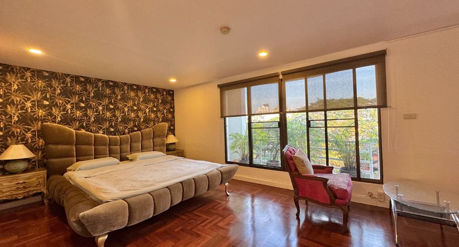 Condo en alquiler de 3 habitaciones en Pathum Wan, Bangkok