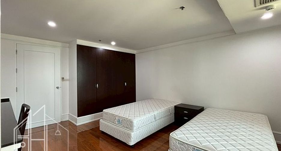 À louer 3 chambres condo à Watthana, Bangkok