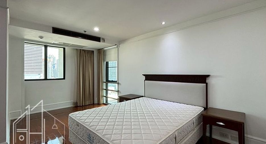 À louer 3 chambres condo à Watthana, Bangkok