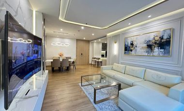 For rent 3 bedrooms condo in Sathon, Bangkok