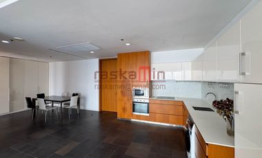 À louer 3 chambres condo 